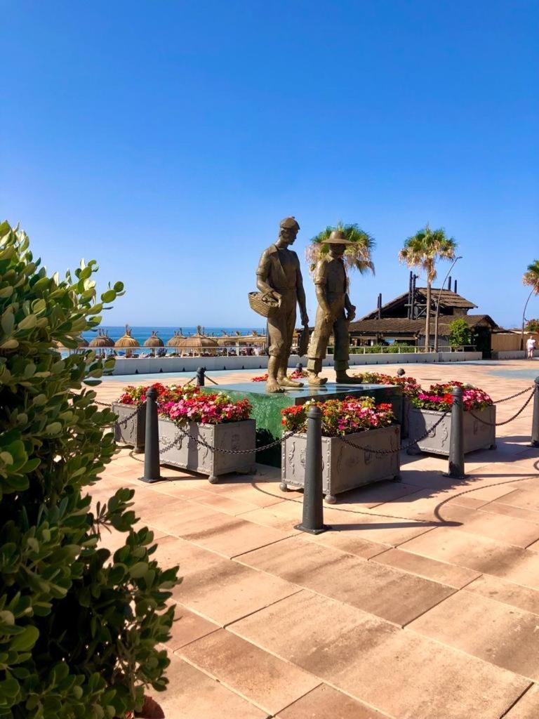 La Rada Beach Estepona Centro Luaran gambar